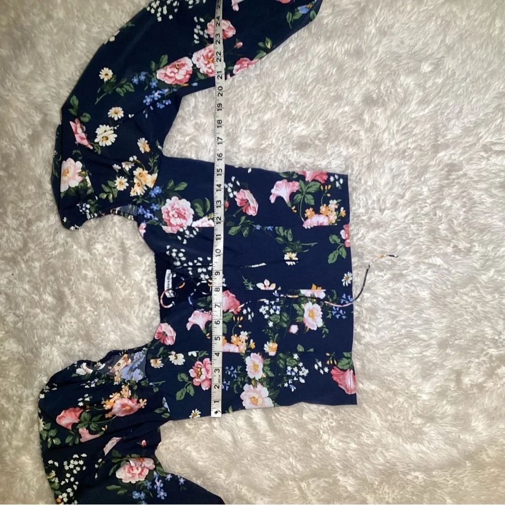 Abercrombie & Fitch chic floral